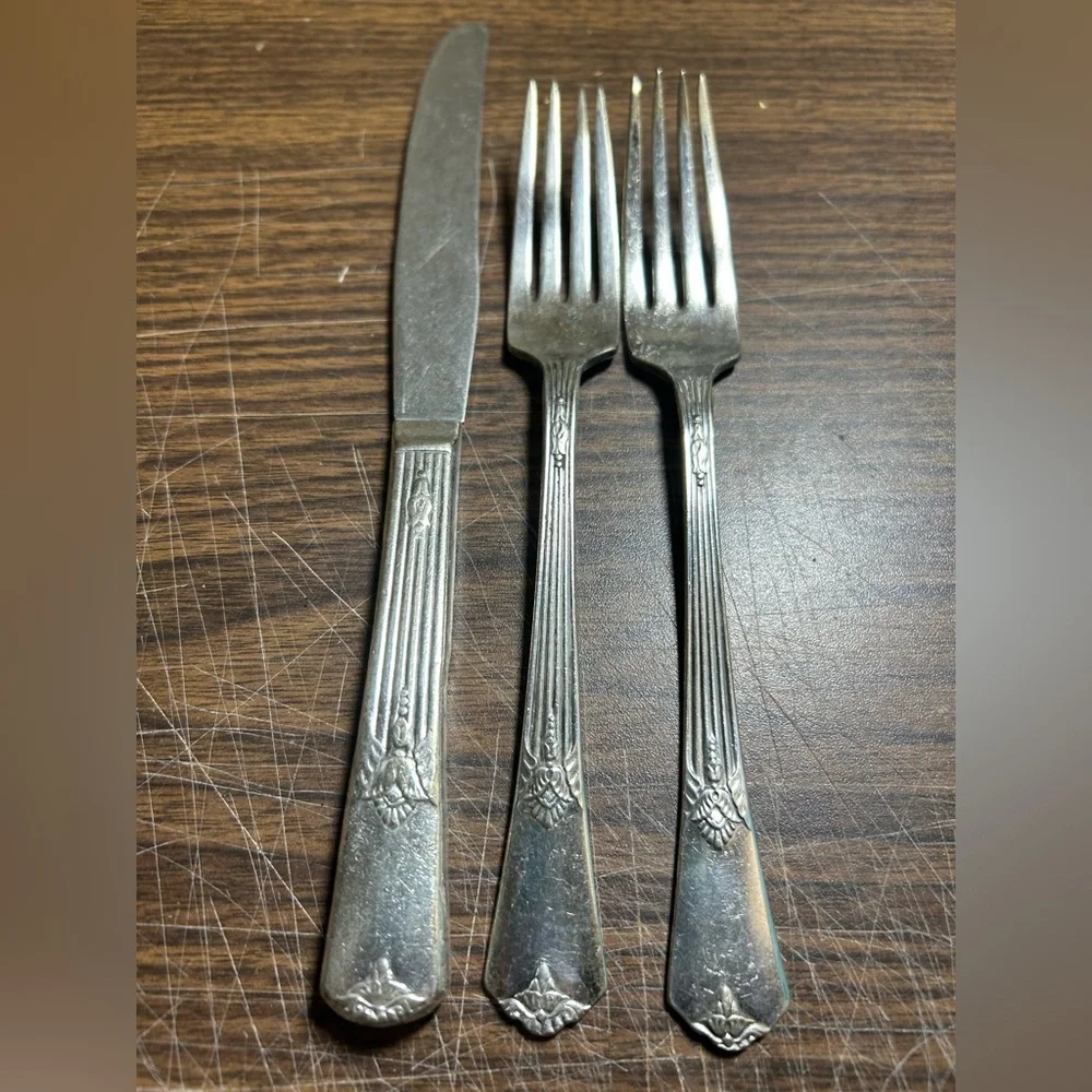 3 WM Rogers Son Art DECO 1932 GUILD / CADENCE Stainless Blade 2 Forks & 1 Knife